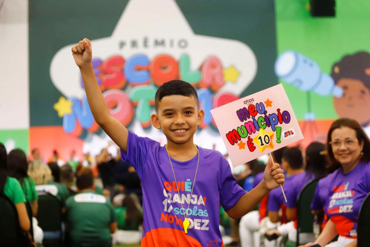 Educação: Prêmio Escola Nota 10 reconhece 434 escolas públicas do Ceará por melhores resultados no Spaece 2024