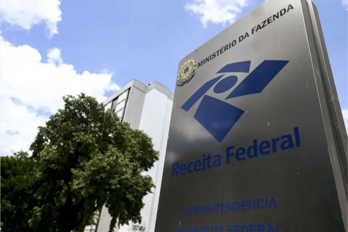 Economia: Receita Federal prepara sistema 150 vezes maior que o PIX para reforma tributária