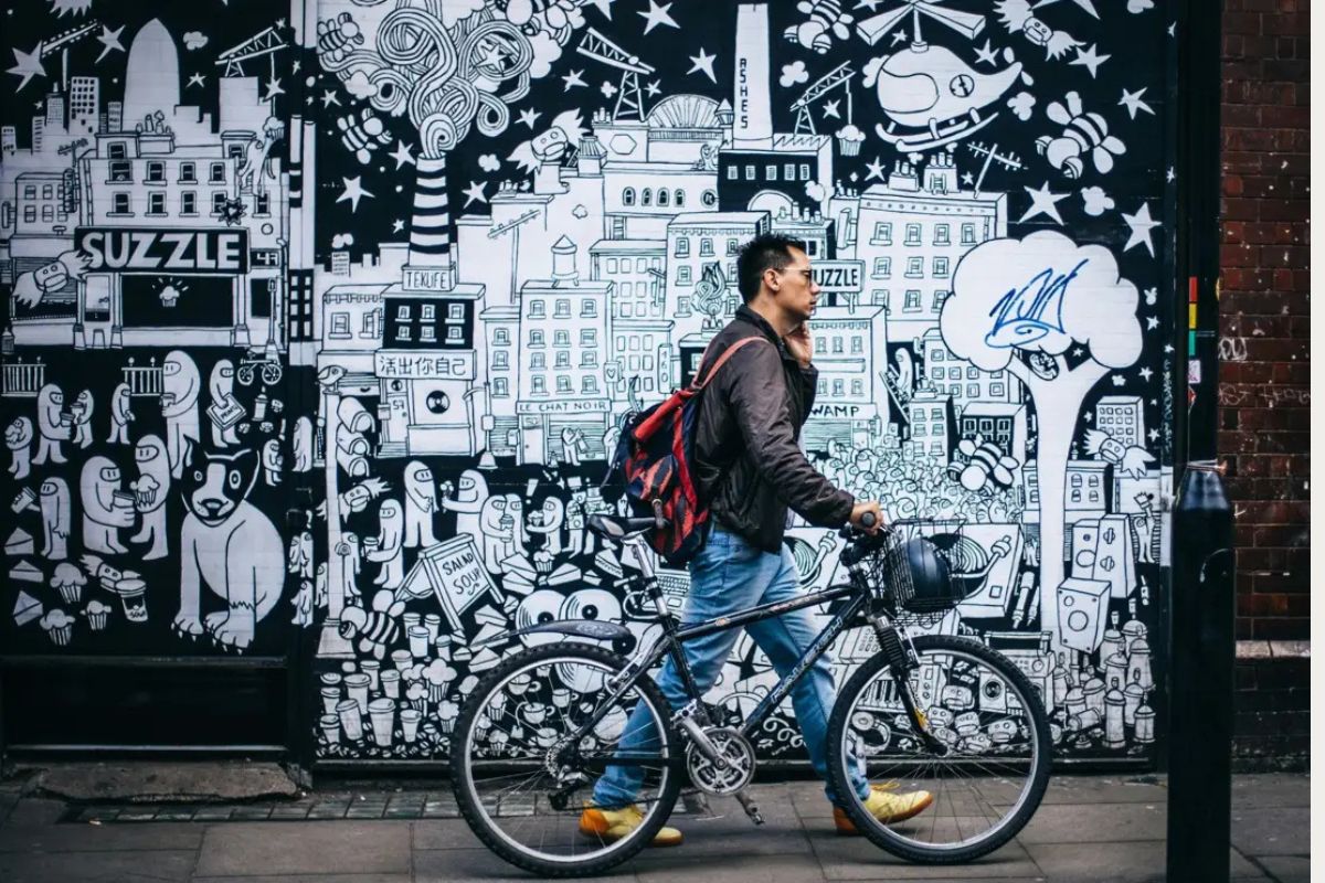 Saúde: Andar de bicicleta pode reduzir risco de demência e Alzheimer, aponta estudo