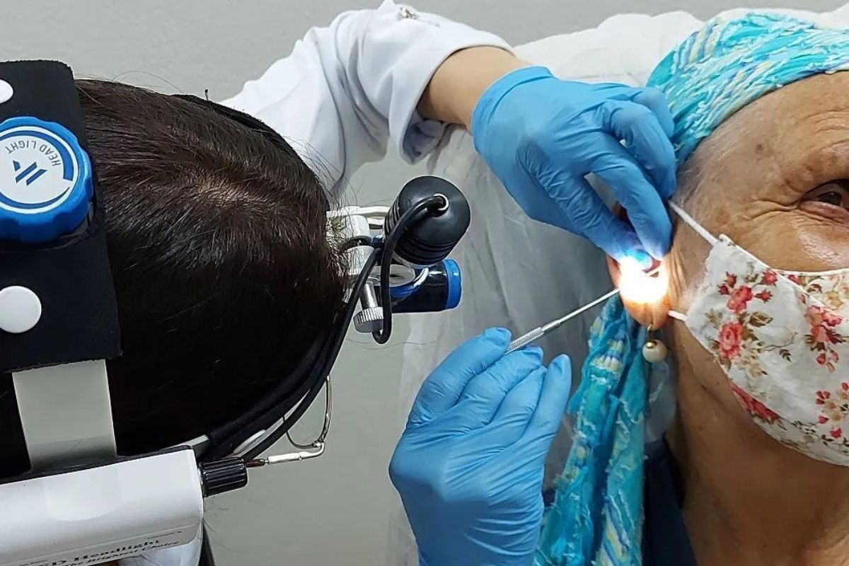 Pesquisa: Cera de ouvido pode ajudar na detecção precoce do câncer, aponta estudo brasileiro