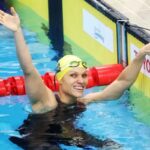 Natação: Carol Santiago conquista tricampeonato mundial nos 100m costas em Singapura