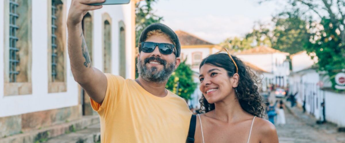 Turismo: Brasileiros buscam redes sociais para planejar viagens, aponta pesquisa do Ministério do Turismo