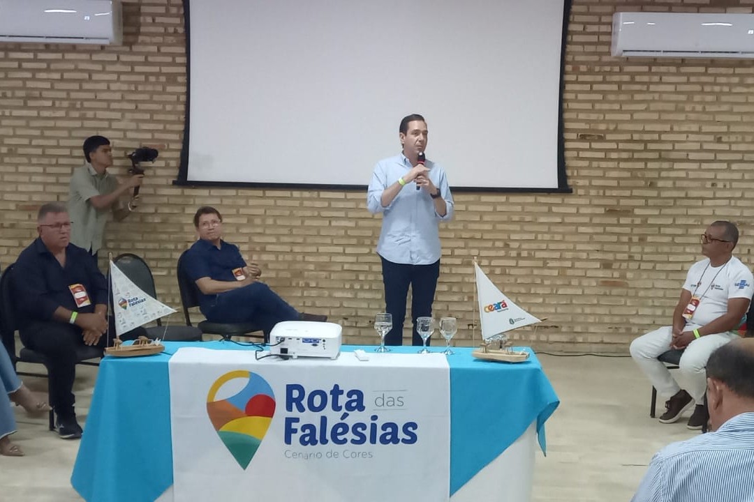 Turismo: Beberibe sedia 2º Seminário da Rota das Falésias e debate futuro do turismo no Litoral Leste