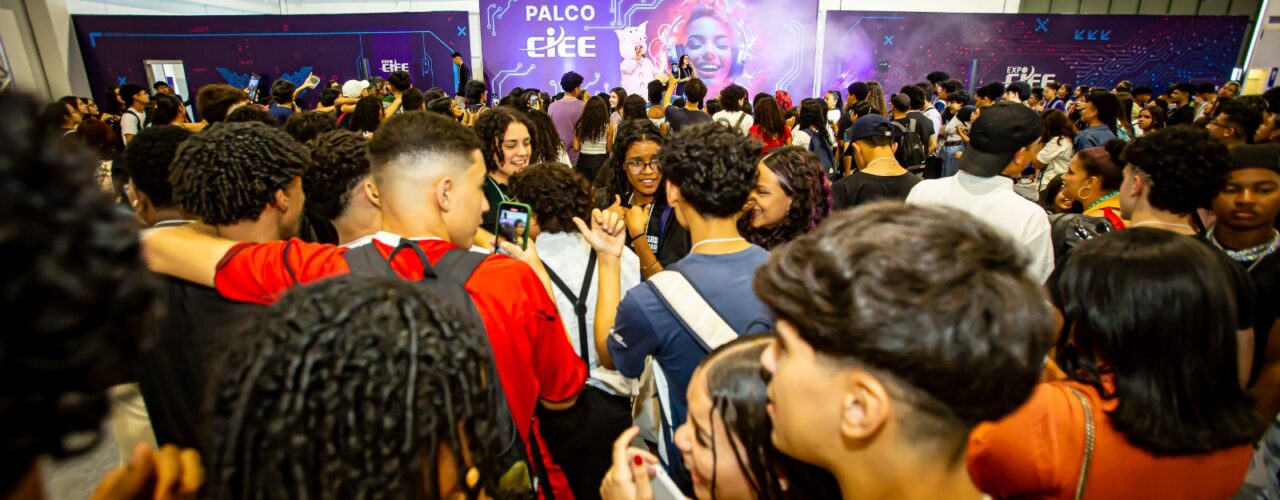 Inscrições abertas para a EXPO CIEE 2025: maior feira de trabalho jovem da América Latina