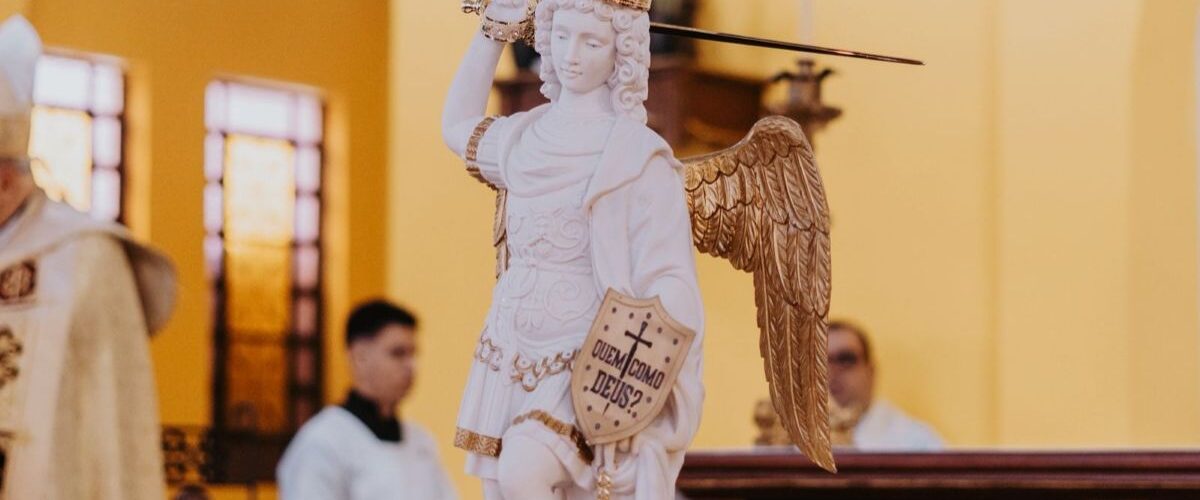 Peregrinação inédita com a imagem oficial de São Miguel percorre o Brasil e chega a Fortaleza