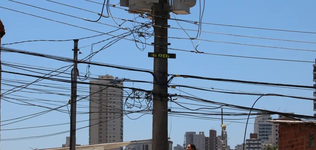 Perdas: Furto de energia no Brasil gera prejuízo de R$ 10,3 bilhões em 2024