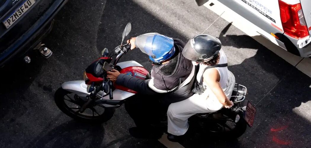 Justiça: TJ-SP declara inconstitucional decreto que proibia mototáxis em São Paulo