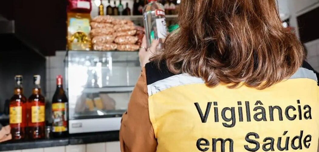 Fiscalização: Força-tarefa apreende 117 garrafas de bebida sem procedência em São Paulo