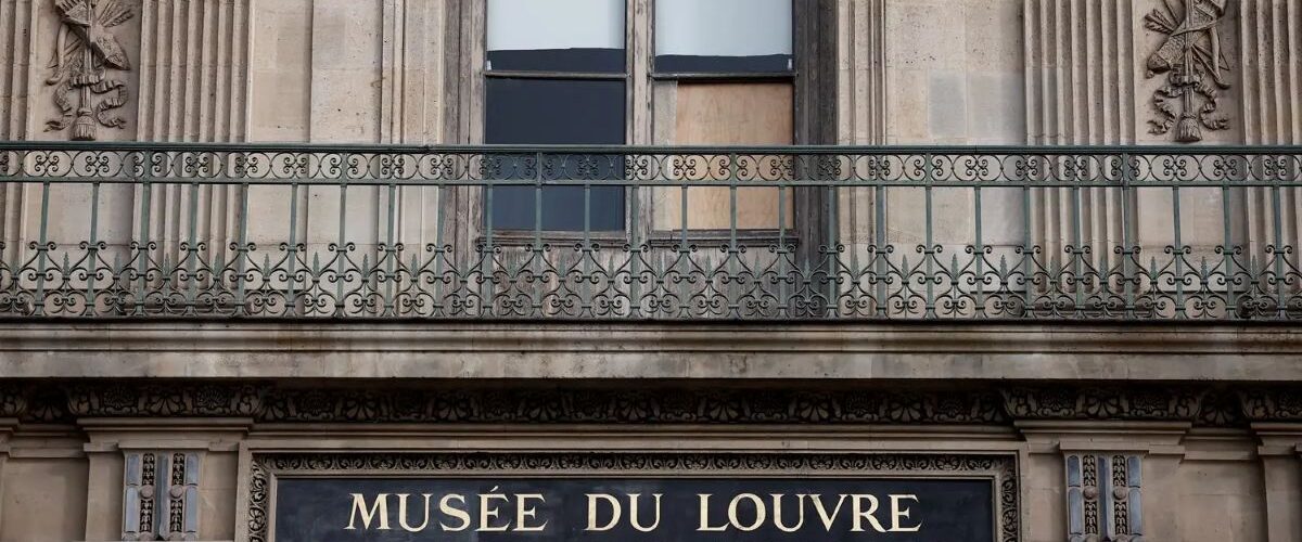 Internacional: Joias roubadas do Louvre seguem desaparecidas, confirma promotoria de Paris