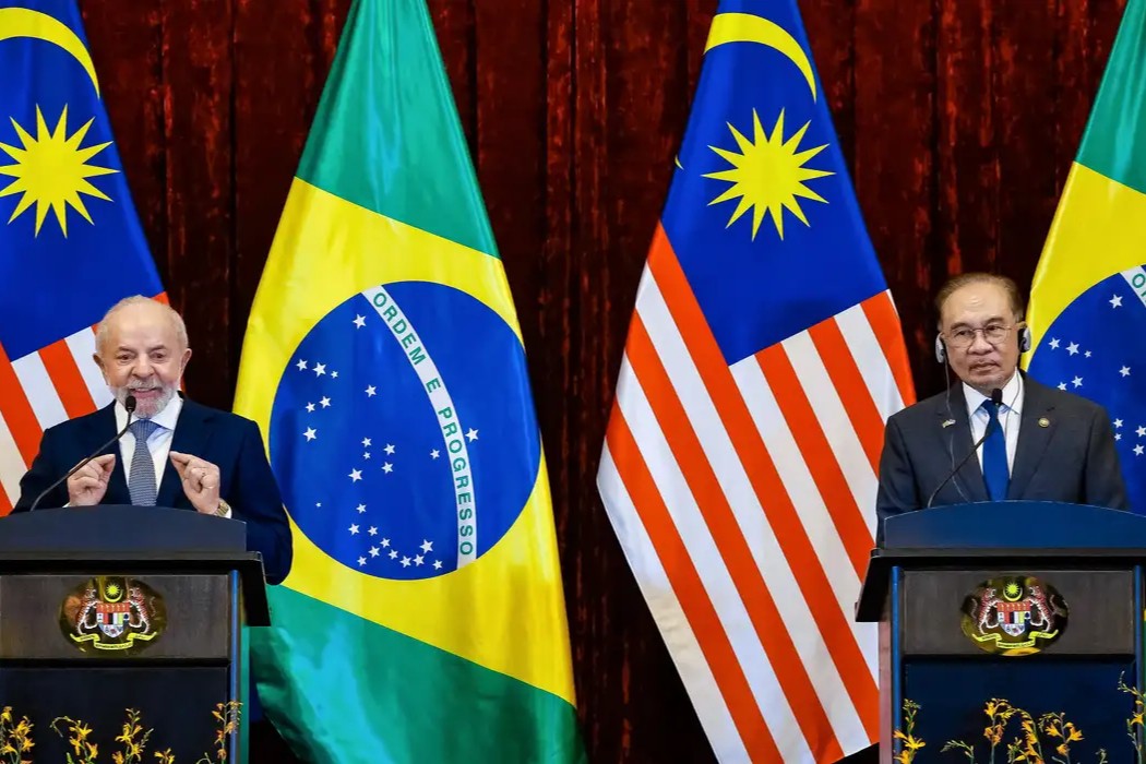Internacional: Lula critica falta de lideranças globais e defende governança mundial em discurso na Malásia