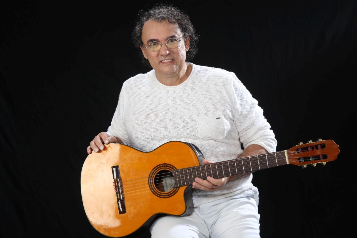 Show: Davi Duarte faz show especial nesta sexta (31) no PorkRoots, dentro do projeto Epifania Brasil