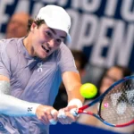 Tênis: João Fonseca avança às quartas do ATP 500 da Basileia após desistência de Mensik