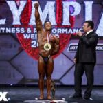 Fisiculturismo: Ramon Dino faz história e conquista o título inédito da Classic Physique no Mr. Olympia 2025