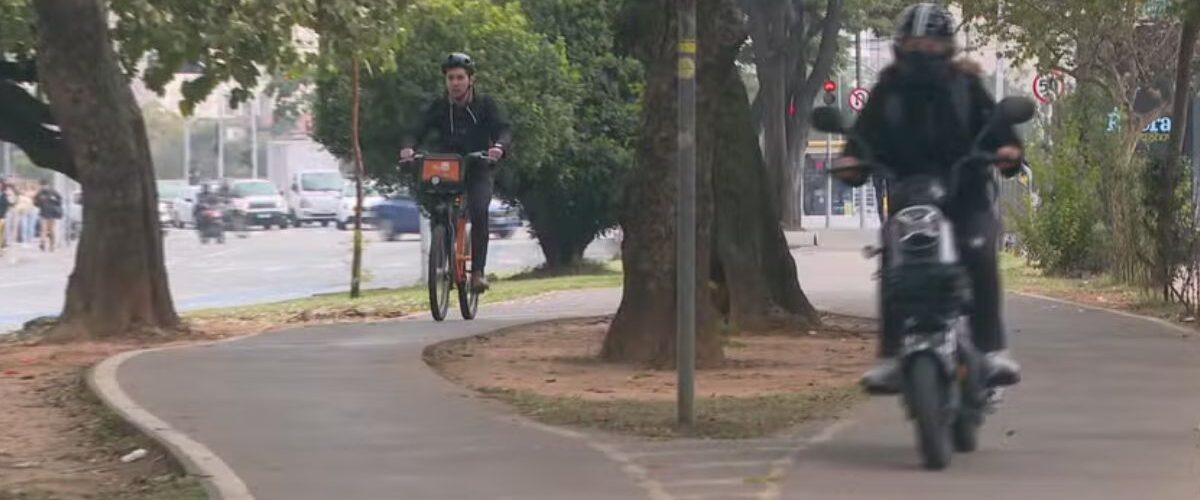 Trânsito: Ciclomotores exigirão placa e habilitação a partir de 2026: saiba como se regularizar