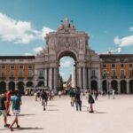 Internacional: Portugal suspende emissão de vistos de trabalho e nova regra afeta milhares de brasileiros