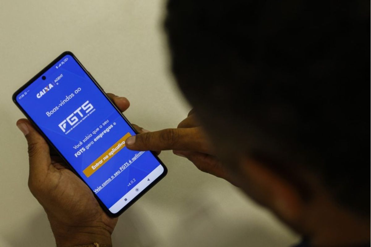 Economia: Governo muda regras do saque-aniversário do FGTS: veja quem poderá antecipar e como ficam os novos limites