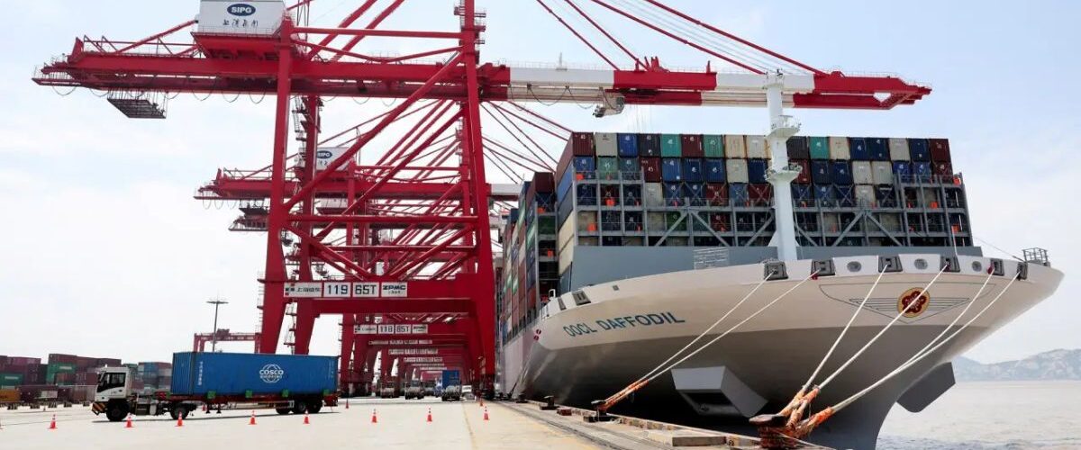 Internacional: PIB da China desacelera e acende alerta sobre dependência das exportações e fragilidade da demanda interna