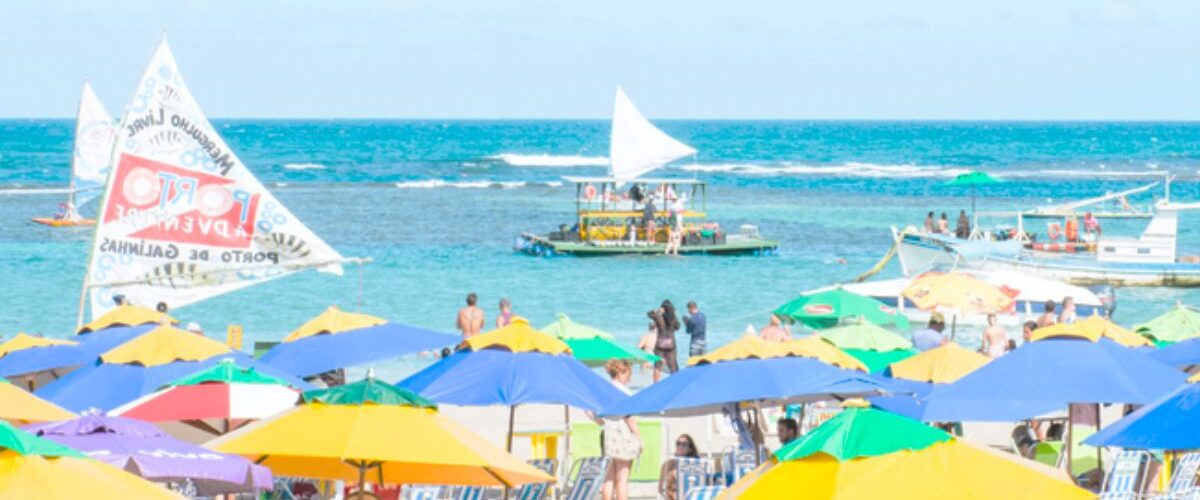 Em Alta: Turismo brasileiro cresce 6% em 2025 e completa 15 meses consecutivos de crescimento