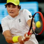 Tênis: João Fonseca brilha na Basileia e vence atual campeão Perricard na estreia do ATP 500