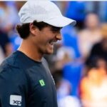 Tênis: João Fonseca vence Jaume Munar e vai à final do ATP 500 da Basileia