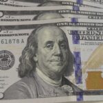 Economia: Dólar dispara para R$ 5,50 com tensão entre EUA e China e preocupa mercado financeiro brasileiro