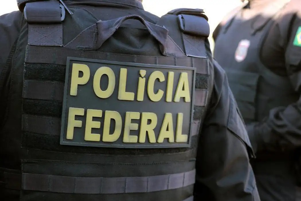 Investigação: PF desarticula quadrilha que fraudava pensões e aposentadorias da UFRJ