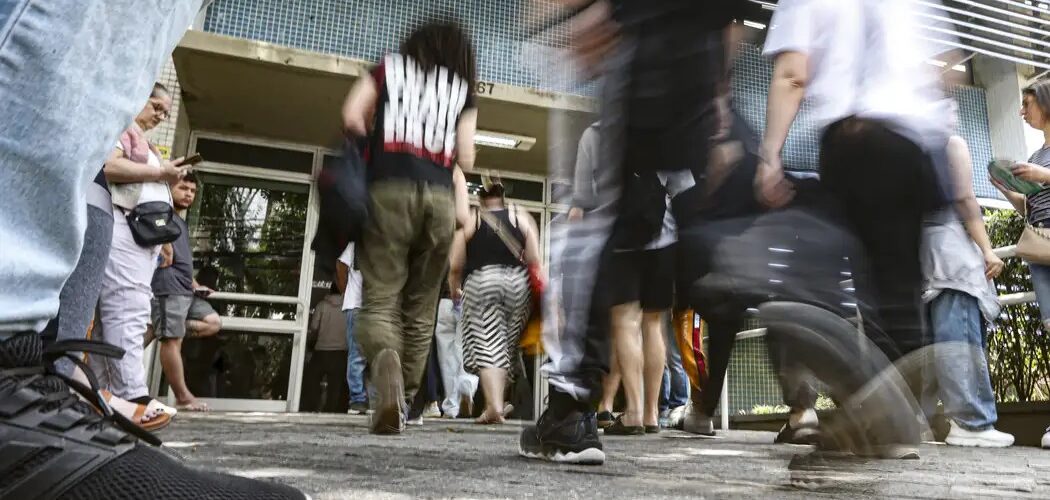 CNU 2025: Mais de 760 mil candidatos fazem provas neste domingo em todo o Brasil