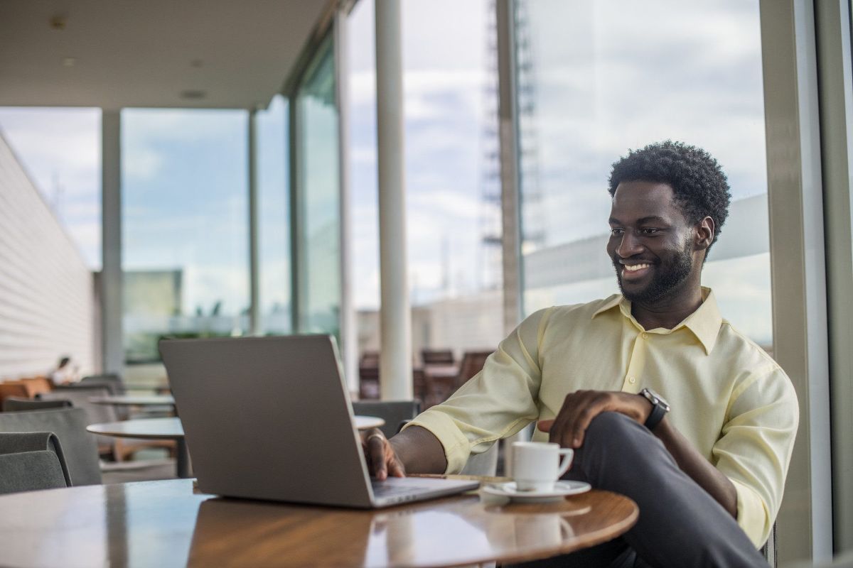 Turismo: Brasil lança campanha internacional para atrair nômades digitais com foco em trabalho remoto e turismo