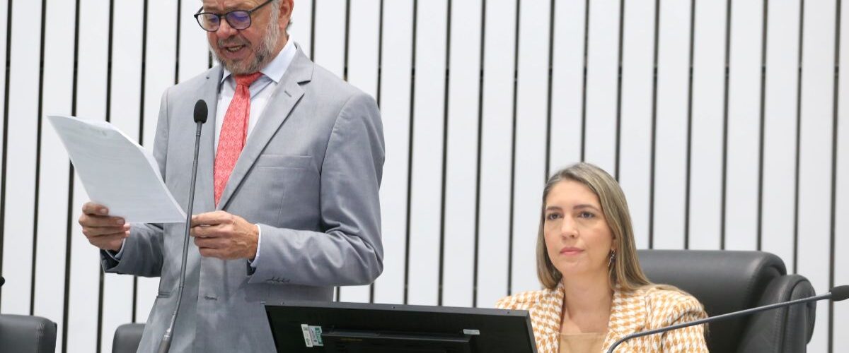 Política: Projeto da Lei Orçamentária Anual inicia tramitação na Alece com previsão de R$ 48,2 bilhões para 2026