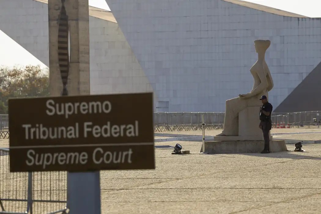 Justiça: Defesa de Bolsonaro apresenta novo recurso ao STF para reverter condenação por trama golpista