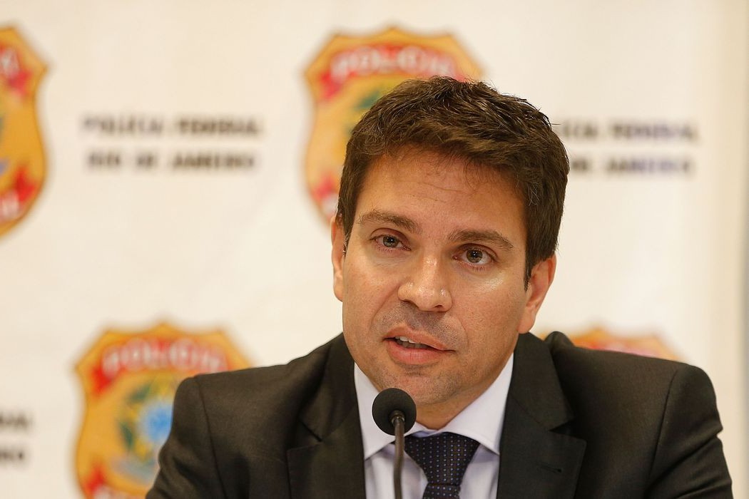 Justiça: Moraes determina prisão de Alexandre Ramagem após indícios de fuga para os EUA
