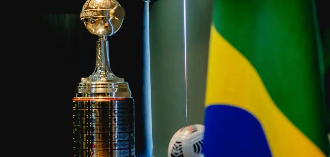 Futebol: Brasil empata com a Argentina no topo da Libertadores após título do Flamengo