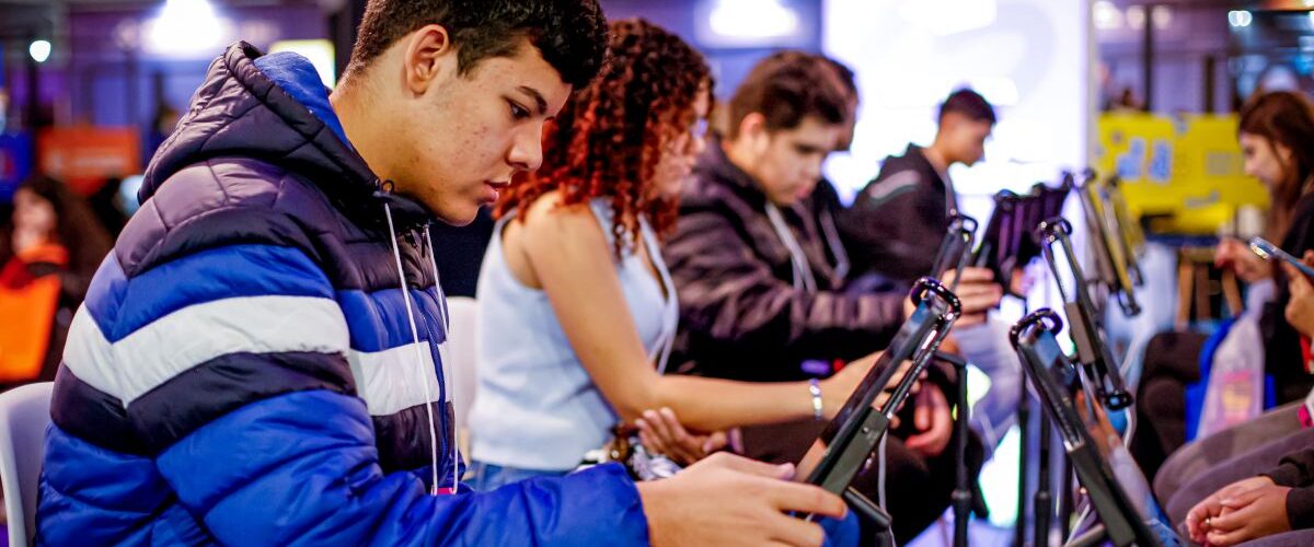 Oportunidade: Maratona de Vagas do CIEE chega à reta final com milhares de oportunidades para jovens em todo o Brasil