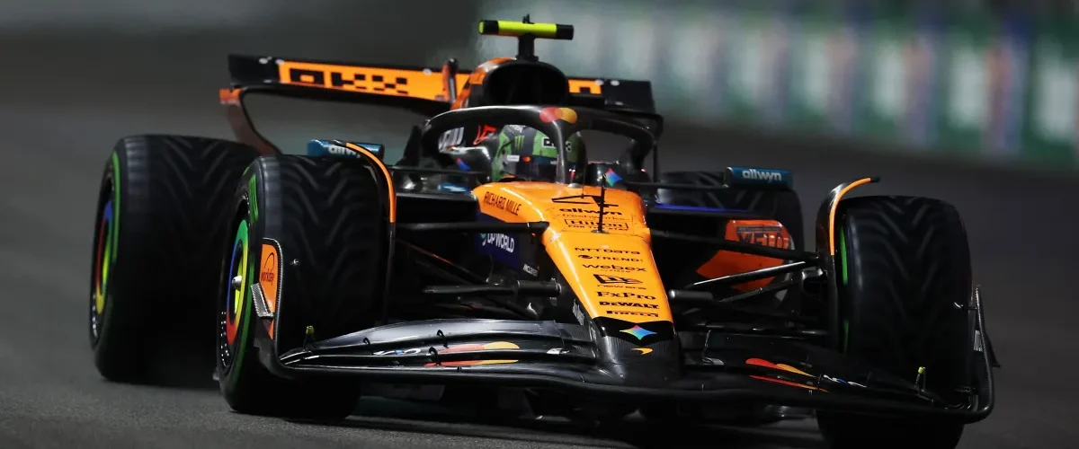 Fórmula 1: Lando Norris conquista a pole position no GP de Las Vegas sob forte chuva; brasileiro Gabriel Bortoleto larga em 18º