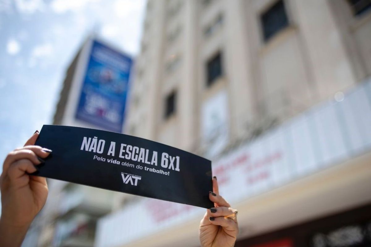 Política: Deputado Luiz Gastão defende creditação da folha de pagamento durante debate da PEC 6x1