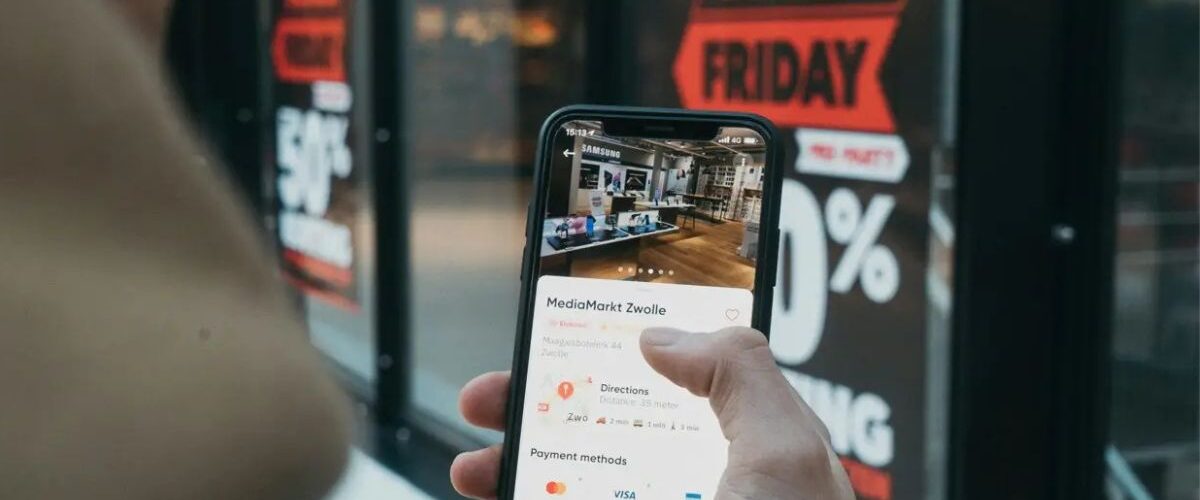 Alerta: Golpistas dobram ataques durante a madrugada da Black Friday, revela pesquisa da Serasa Experian