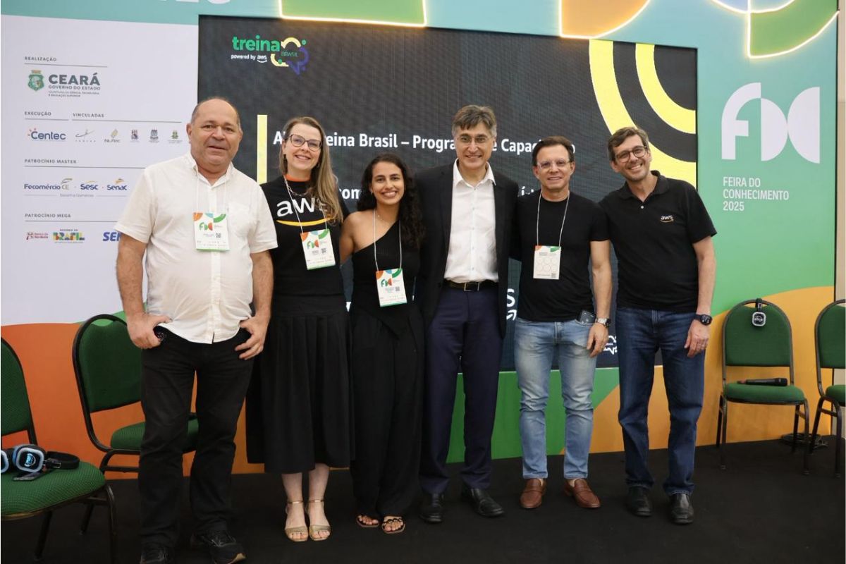 Oportunidade: Etice e AWS anunciam 30 mil vagas gratuitas em cursos de tecnologia e IA durante a Feira do Conhecimento 2025