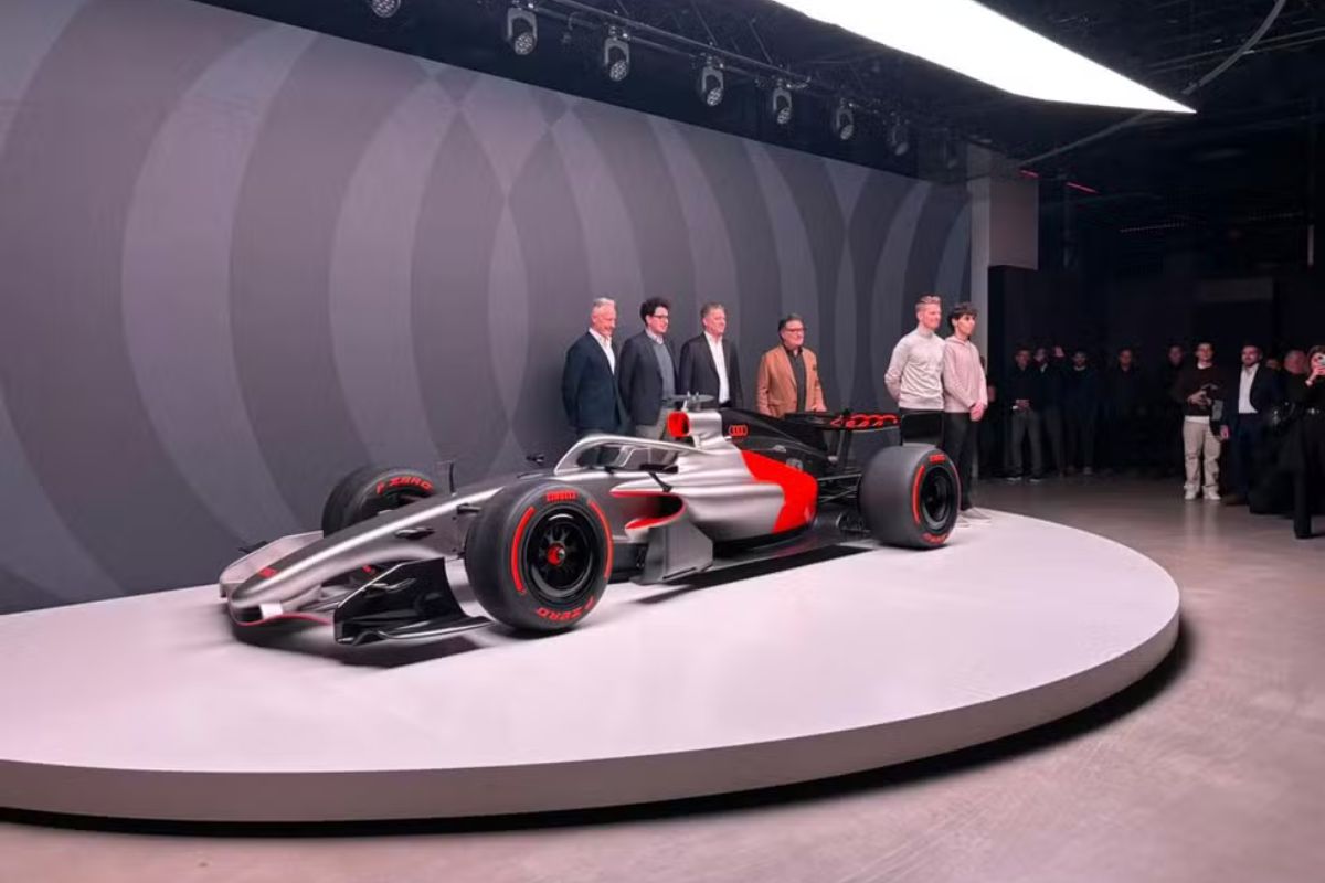 Fórmula 1: Gabriel Bortoleto apresenta carro da Audi para a F1 2026 em evento na Alemanha