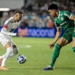 Futebol: Santos e Palmeiras ficam no empate sem gols e resultado não ajuda a nenhum dos times no Brasileirão