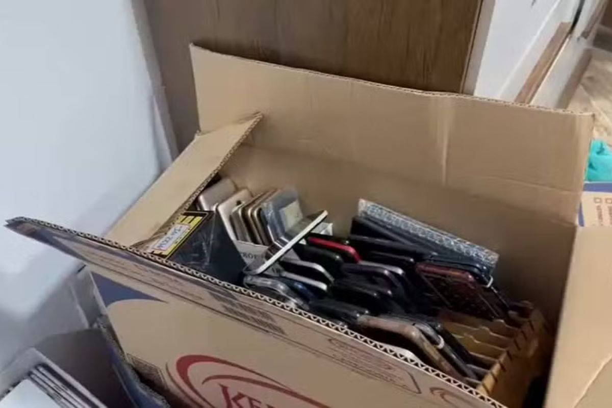 Segurança: Operação Rastreio mira cursos ilegais de desbloqueio de celulares roubados em 11 estados do país