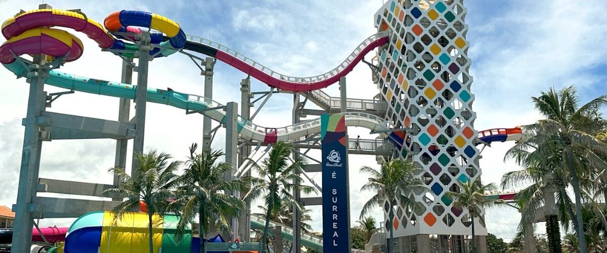 Oportunidade: Beach Park abre 285 vagas de trabalho temporário para alta estação no Ceará