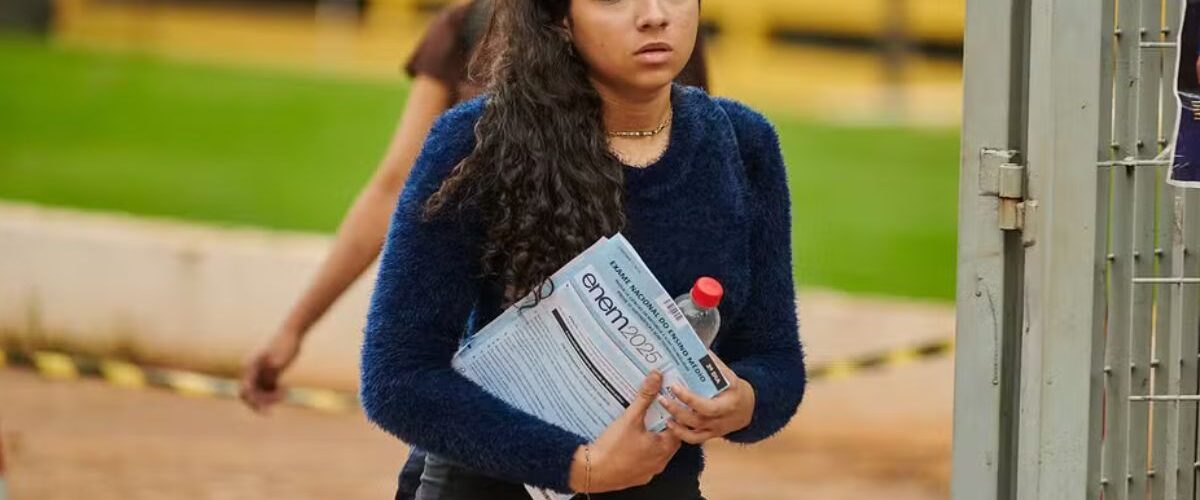 Educação: Anulação de questões do Enem 2025 não prejudica candidatos; entenda como fica a nota