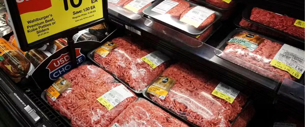 Economia: EUA retiram tarifaço para carne, café e frutas, mas mantêm taxa de 40% sobre produtos industriais do Brasil
