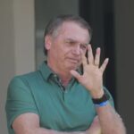 Justiça: Defesa pede que Bolsonaro cumpra pena em regime domiciliar por “motivos humanitários”