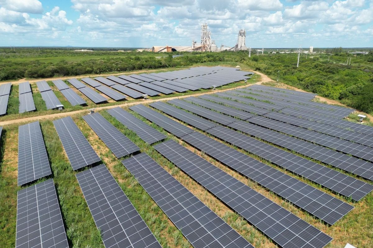 Meio Ambiente: Cimento Apodi lidera transição para indústria de baixo carbono no Nordeste e reforça protagonismo regional rumo à COP30
