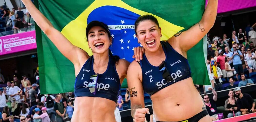 Vôlei: Carol Solberg e Rebecca conquistam bronze no Mundial de Vôlei de Praia 2025