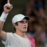 Tênis: João Fonseca é finalista do ATP Awards 2025 na categoria de maior evolução da temporada