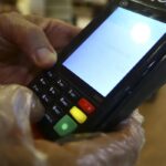 Economia: Banco Central determina que bandeiras de cartão garantam pagamento em caso de falhas nas transações