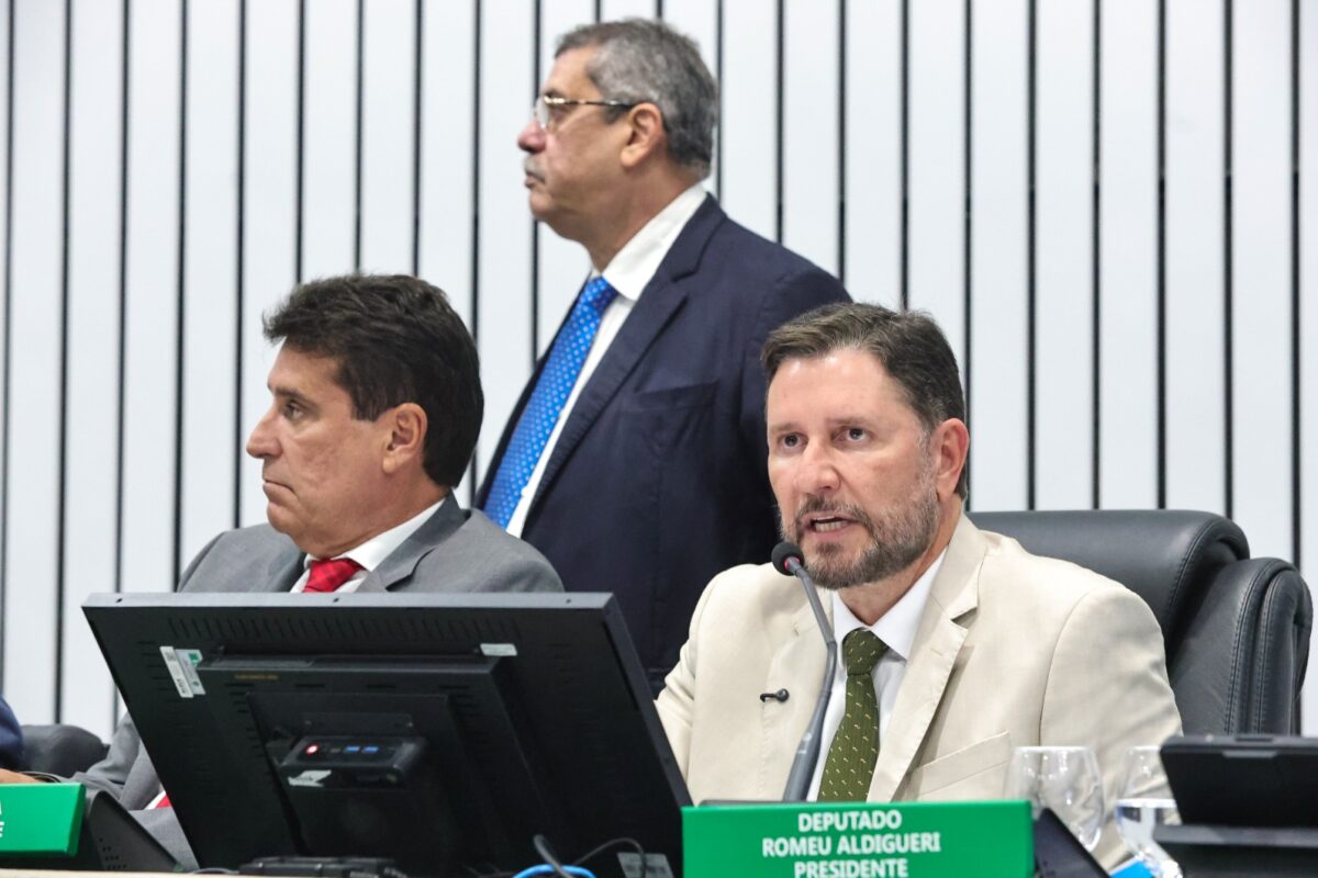 Política: Alece anuncia requalificação do prédio-sede e construção de novas áreas de convivência abertas ao público