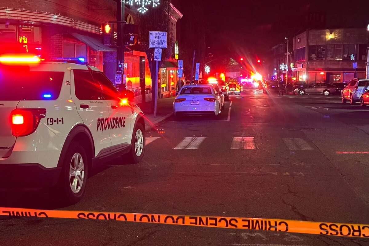 Internacional: Tiroteio na Universidade Brown deixa mortos e feridos nos Estados Unidos